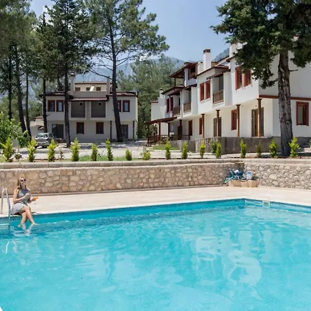 Yildizlarin Icerisinde Doga Ile Bas Basa * Antalya